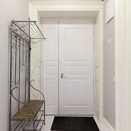 Chopin Apartment In The Center Of إلفيف المظهر الخارجي الصورة