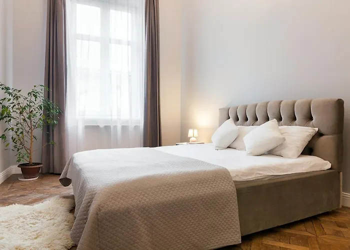 Chopin Apartment In The Center Of Lviv